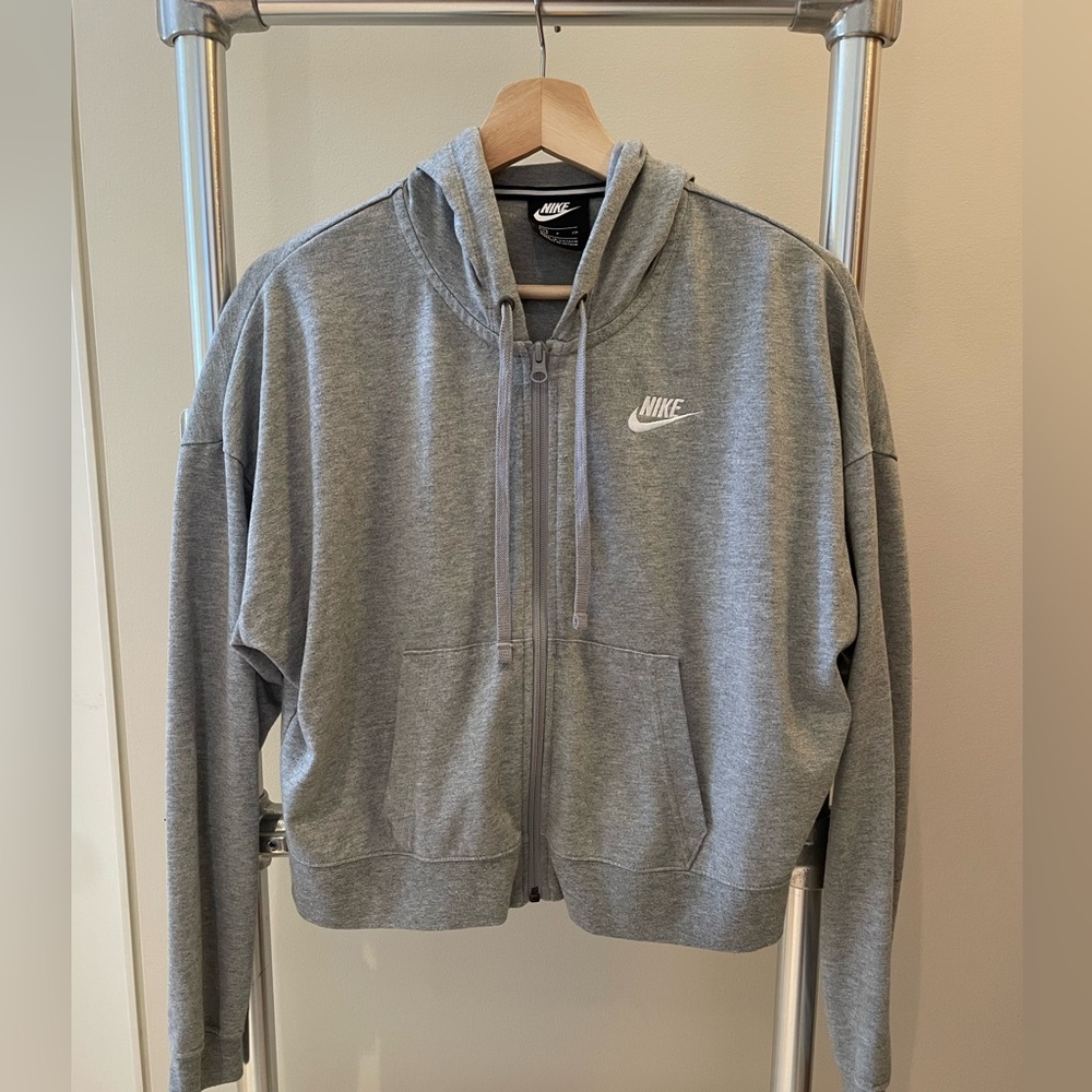 Nike | Crop Lightweight Full Zip Hoodie